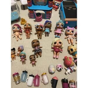 LOL Surprise Lot ~ Huge Collection Dolls, Accessories & Furniture for Doll House